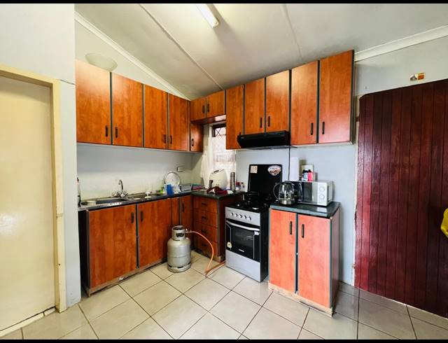 4 BEDROOM HOUSE FOR SALE IN HILLGROVE